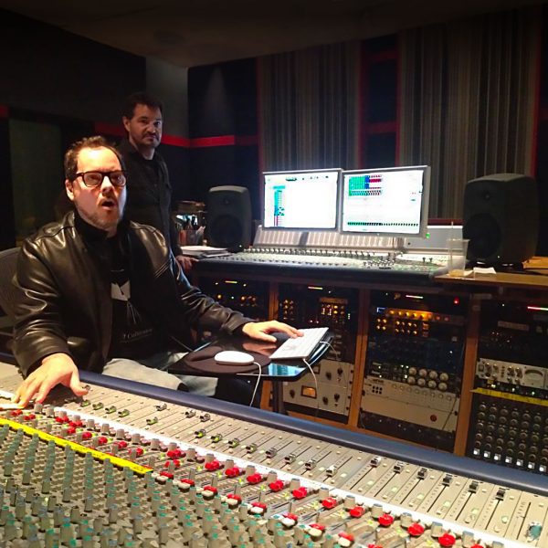 Bassy-Studio-Older-Home-Photo-Carell-V1